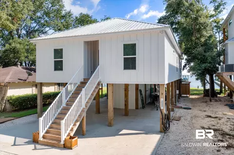 10607 County Road 1, Fairhope, AL 36532