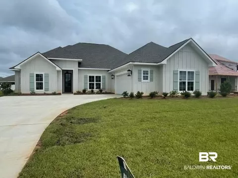 10893 Secretariat Blvd, Daphne, AL 36526