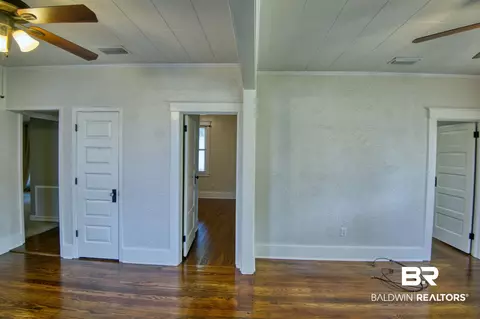 12832 Main St, Elberta, AL 36530 photo 6