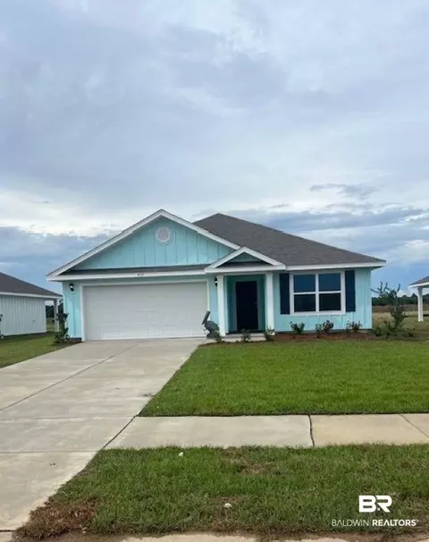 432 Winters Ave, Gulf Shores, AL 36542