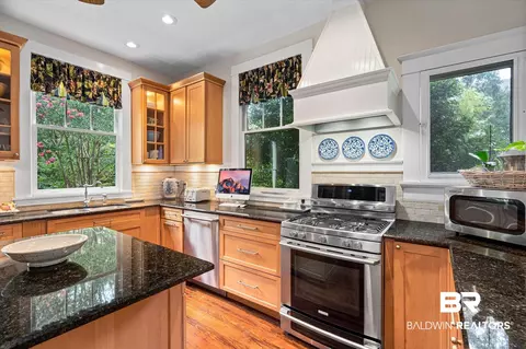 160 Houston St, Mobile, AL 36606 photo 18