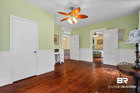 160 Houston St, Mobile, AL 36606 photo 29