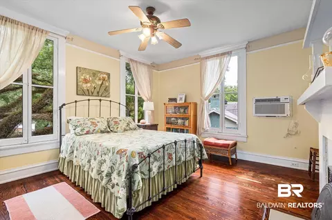 160 Houston St, Mobile, AL 36606 photo 23