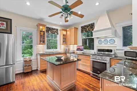 160 Houston St, Mobile, AL 36606 photo 13