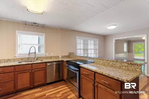 211 Grand Blvd, Mobile, AL 36607 photo 9