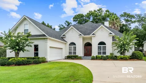 17696 Hitching Post Cir, Fairhope, AL 36532