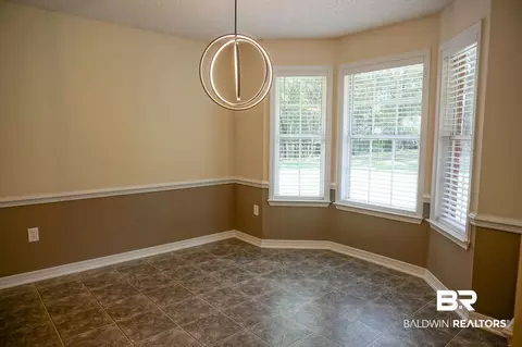 1857 E Kendall Ct, Mobile, AL 36695 photo 7