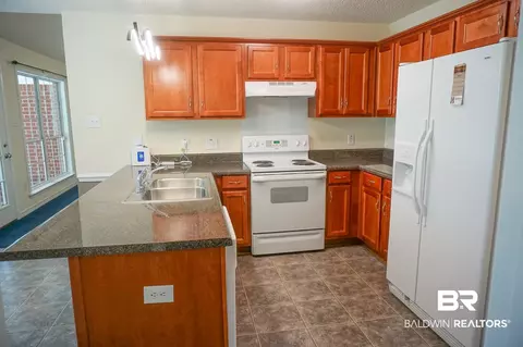 1857 E Kendall Ct, Mobile, AL 36695 photo 9