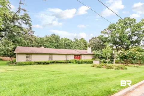 117 E Pinebrook Dr, Mobile, AL 36608 photo 9