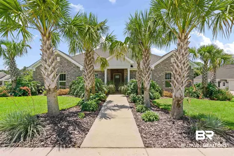 8889 Lake View Ct, Fairhope, AL 36532