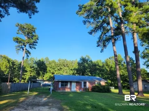 101 Roadway St, Brewton, AL 36427