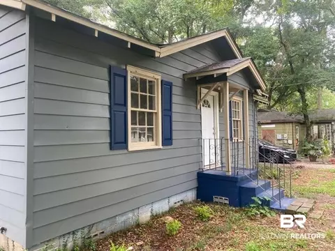 962 Cloverdale Dr, Mobile, AL 36606 photo 3