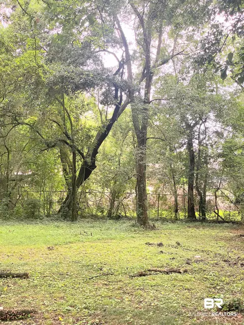 962 Cloverdale Dr, Mobile, AL 36606 photo 21