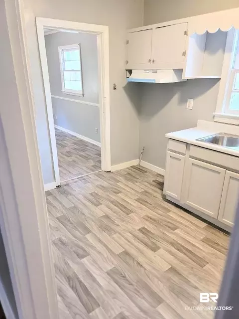 962 Cloverdale Dr, Mobile, AL 36606 photo 6