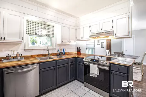 133 Michael Loop, Daphne, AL 36526 photo 9