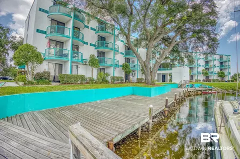 201 S Stillman St #304, Pensacola, FL 32505