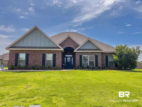 4214 Ladybank St, Gulf Shores, AL 36542