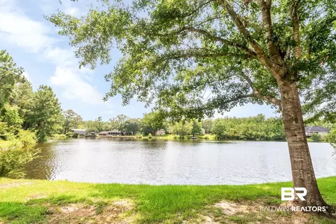 3420 Lakewind Dr, Mobile, AL 36695 photo 2