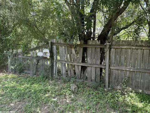 12546 Main St, Elberta, AL 36530 photo 32
