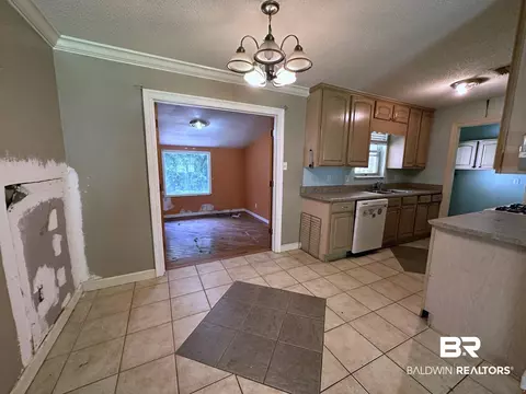 12546 Main St, Elberta, AL 36530 photo 9