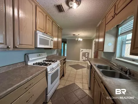 12546 Main St, Elberta, AL 36530 photo 11