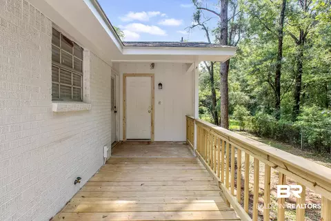 503 Pine St, Daphne, AL 36526 photo 16