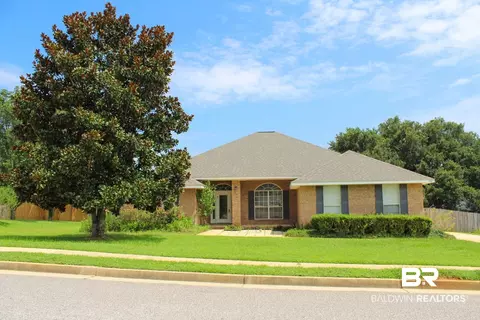7981 Eagle Creek Dr, Daphne, AL 36526