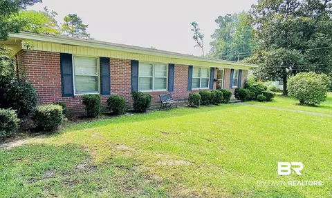 1604 Bonita Ave, Brewton, AL 36426