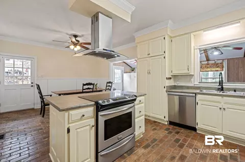 114 Lakeview Loop, Daphne, AL 36526 photo 13
