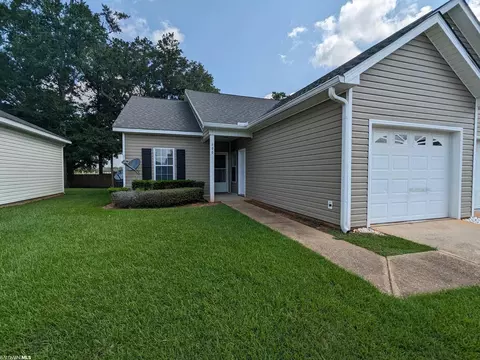 2651 S Juniper St #600, Foley, AL 36535