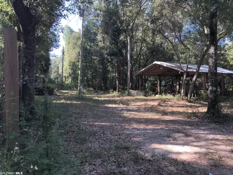 17457 Rigby Rd, Summerdale, AL 36580