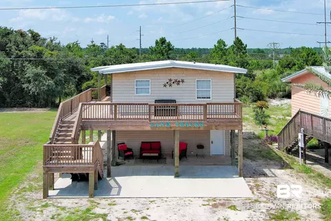 490 E 2nd Ave, Gulf Shores, AL 36542