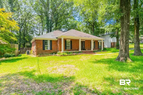 3336 Lacoste Rd, Mobile, AL 36618 photo 2