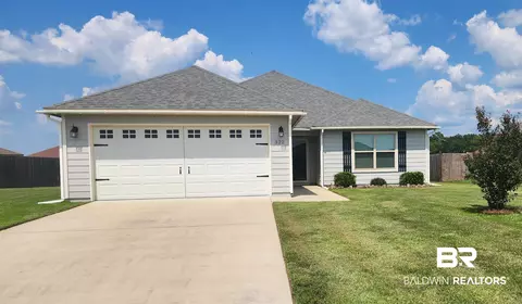 322 Wynn Dr, Summerdale, AL 36580