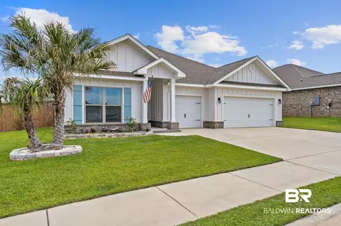 8481 Bronze Ln, Foley, AL 36535