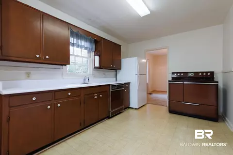 353 N Wacker Ln, Mobile, AL 36608 photo 10