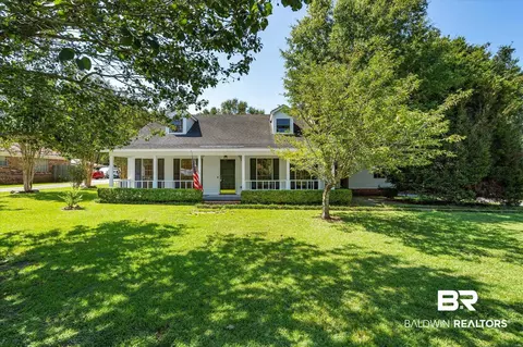 7477 N Tara Dr, Mobile, AL 36619