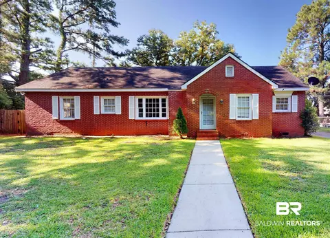 3001 Ralston Rd, Mobile, AL 36606