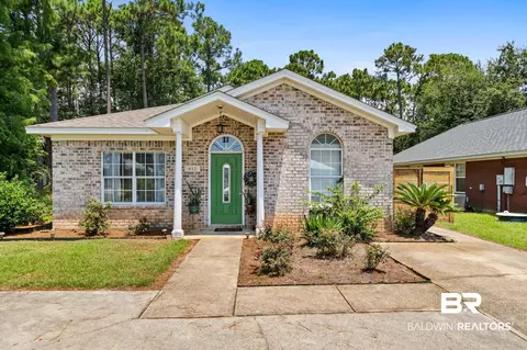 612 E 22nd Ave, Gulf Shores, AL 36542
