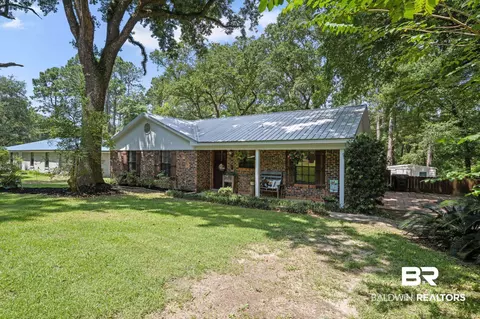 13945 Fish River Rd, Foley, AL 36535