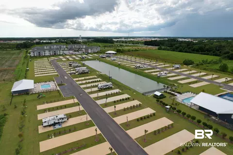 804 Vacation Cir, Foley, AL 36535 photo 3