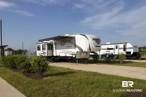 804 Vacation Cir, Foley, AL 36535 photo 1