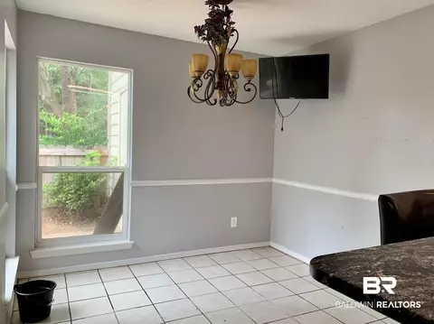 1822 Spring Brook Ct, Mobile, AL 36609 photo 6