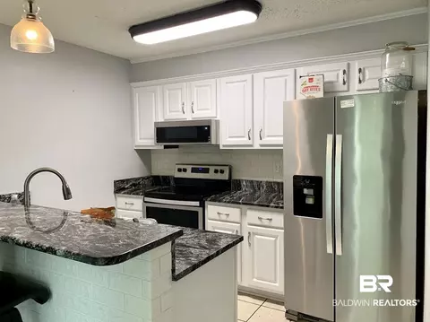 1822 Spring Brook Ct, Mobile, AL 36609 photo 8