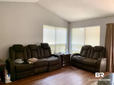1822 Spring Brook Ct, Mobile, AL 36609 photo 5
