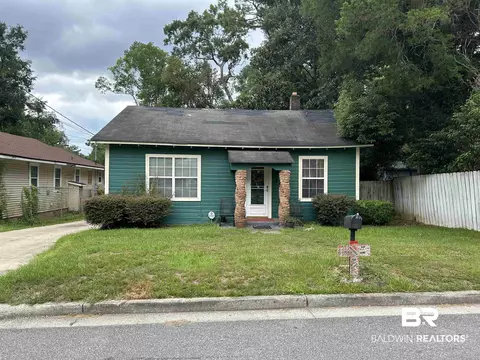 604 Crenshaw St, Mobile, AL 36606