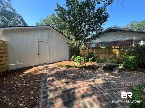 502 E Barksdale Dr, Mobile, AL 36606 photo 20