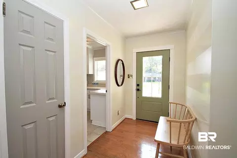 502 E Barksdale Dr, Mobile, AL 36606 photo 3