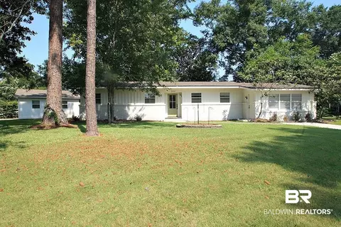 502 E Barksdale Dr, Mobile, AL 36606
