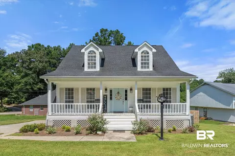 100 Lake Front Dr, Daphne, AL 36526